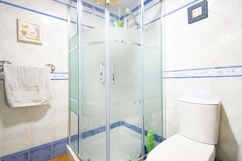 Foto 53c742a2-3d61-483a-8d11-d7863481fd8a. Pis amb calefacció aparcament piscina a Santa Clara Sevilla