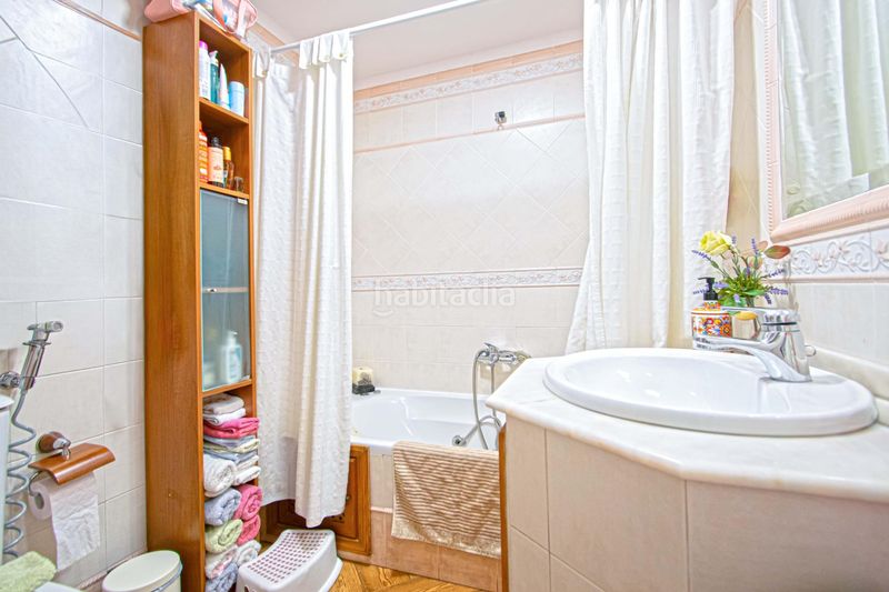 Foto f3385951-7fe7-426b-ae6d-47dab0772ddd. Pis amb calefacció aparcament piscina a Santa Clara Sevilla