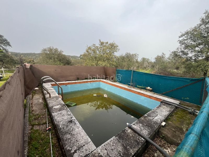 Foto e50fec2f-0876-4a17-8205-e9a18ede1689. Masia amb aparcament piscina a Ronquillo (El)
