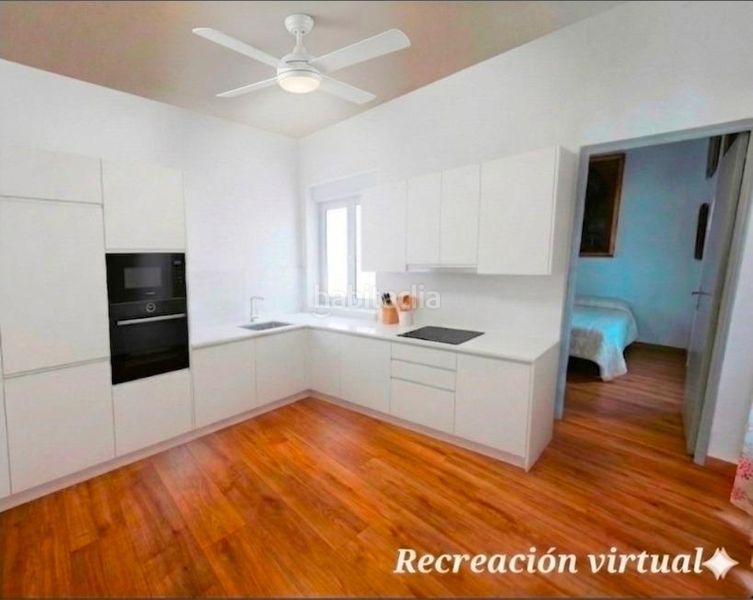 Foto 2ba6110c-9140-46d8-adf9-9c0811f24c82. Casa amb calefacció aparcament a Alfalfa - Santa Cruz Sevilla