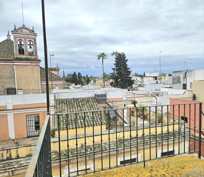 Foto 766aebd7-c55c-49b7-902d-7b5594ab9086. Casa amb aparcament a Alfalfa - Santa Cruz Sevilla