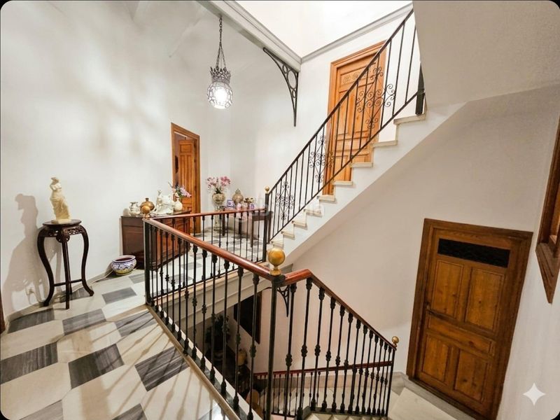 Foto b1068dd3-655a-483f-b96b-447132cd36d7. Casa amb calefacció aparcament a Alfalfa - Santa Cruz Sevilla