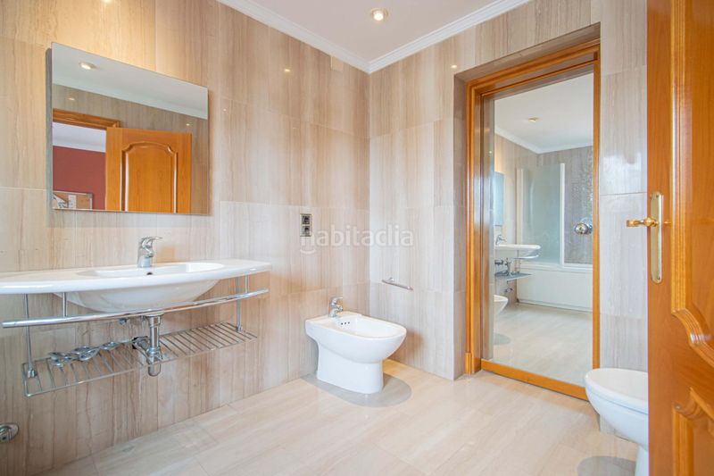 Foto 26775553-ade9-4444-8e22-8675f6561839. Xalet amb aparcament piscina a Las Almenas Tomares