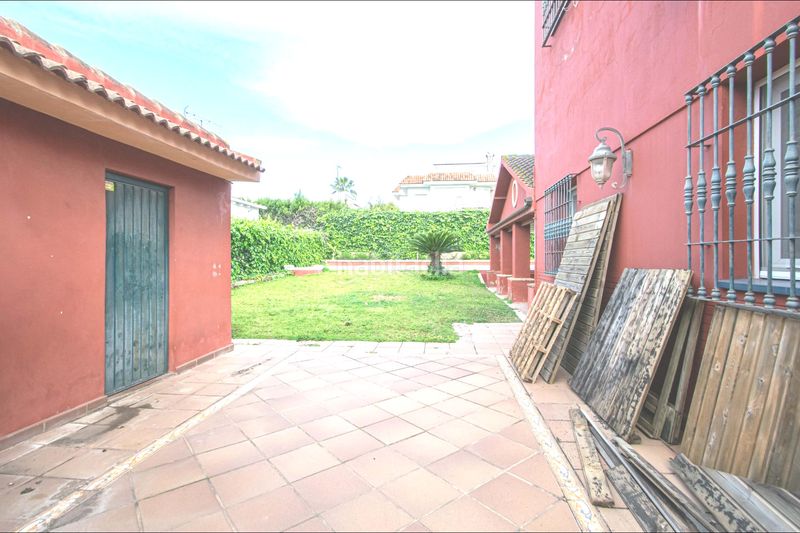 Foto 41489685-3788-4b47-ae64-62e8069d5f51. Xalet amb aparcament piscina a Las Almenas Tomares