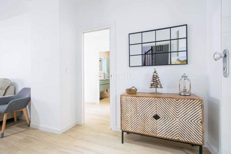 Foto 1a8f2b35-445d-4959-8273-c6fa45a4e303. Pis a Bellavista Sevilla