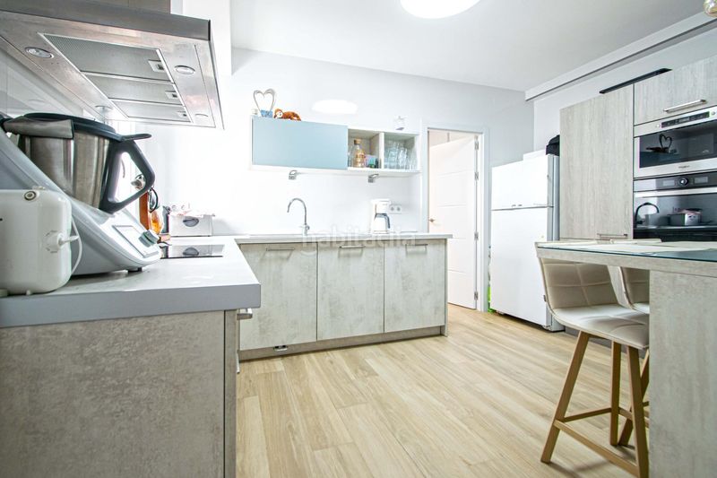 Foto 4c8b3264-082b-441d-bf62-d60e925e5ef1. Pis a Bellavista Sevilla