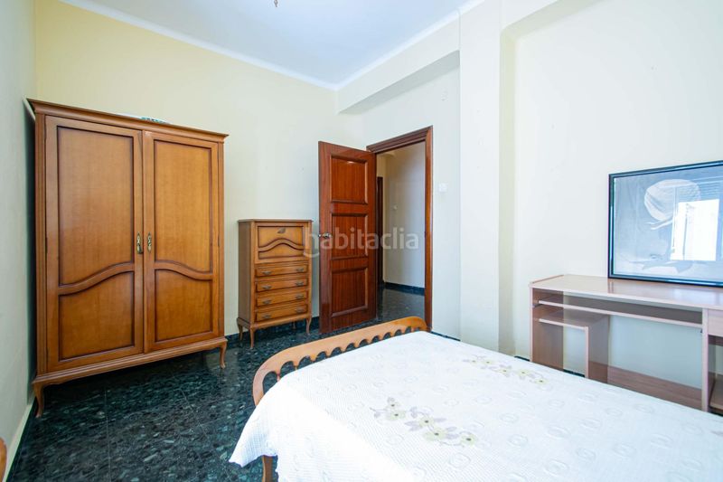 Foto 0e403eca-b0b6-49b6-983a-20c2ae771e65. Pis a La Buhaira Sevilla