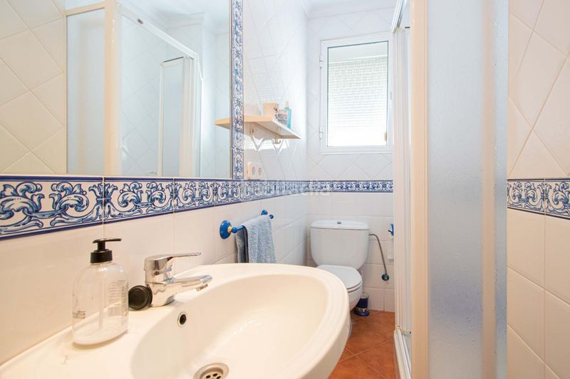 Foto 196454b0-0540-41b6-b05c-582c42fd1e5b. Pis a La Buhaira Sevilla