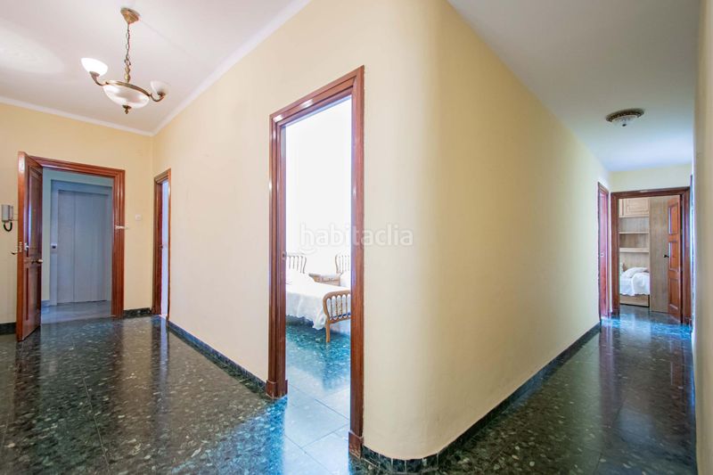 Foto 24b4e0d8-1b36-400f-9726-0f4f3a9a96ff. Pis a La Buhaira Sevilla