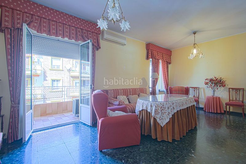 Foto dfd47471-2dd8-4684-8ec9-5c1acf39343c. Pis a La Buhaira Sevilla