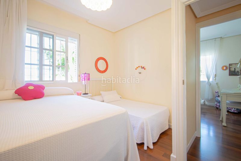 Foto 10a0590b-5595-45e1-b31e-0fab2cf6ccc3. Xalet amb aparcament piscina a Rinconada (La)