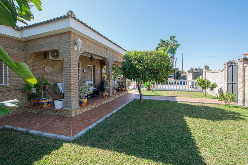 Foto 7a28f8fa-8699-458d-b233-67c08d664d14. Xalet amb aparcament piscina a Rinconada (La)