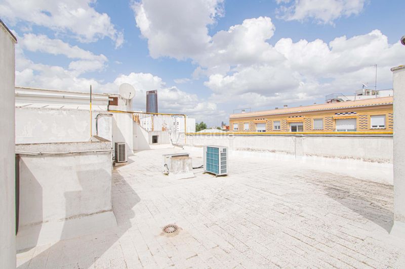 Foto 123eaa3a-ab48-4be2-9d0b-bf35f8af8602. Pis a Triana Oeste Sevilla