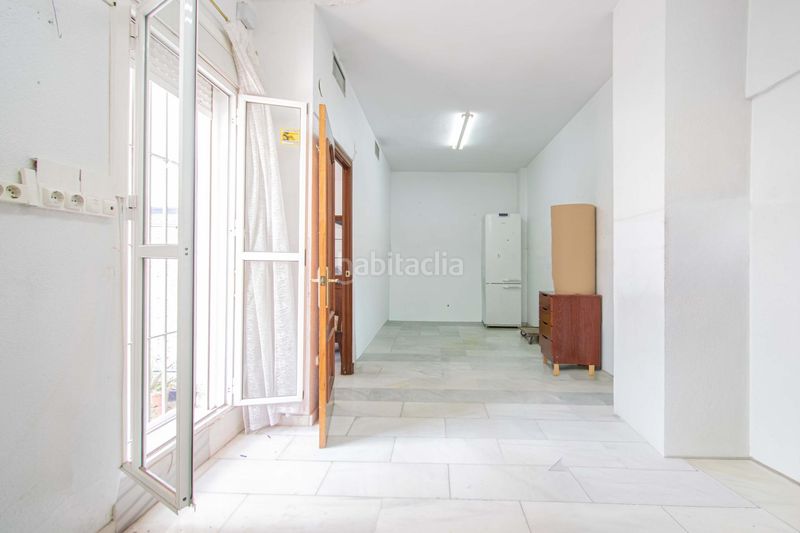 Foto 82bb5dcd-b745-46a6-94aa-db319e1e8273. Pis a Triana Oeste Sevilla