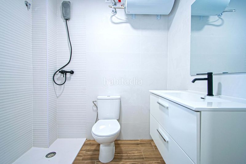 Foto 24058d0d-569e-4e0b-bdcf-67bd08bbcd81. Planta baixa a Cruz Roja Sevilla