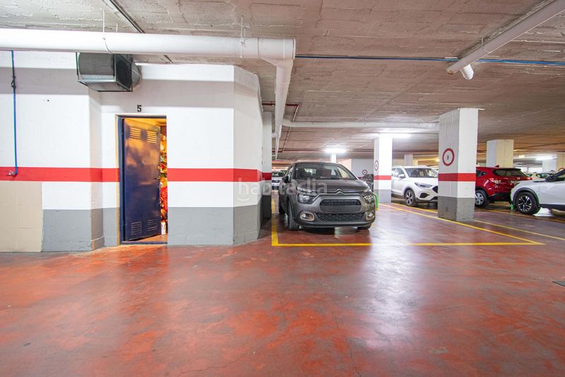 Foto 25c41c49-1a8c-4e68-94f5-584296d42fa8. Pis amb aparcament a colores - entreparques Sevilla