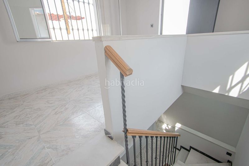 Foto 5f1946e9-9d2d-4f34-ac72-2df58cde10e1. Casa amb calefacció aparcament a Barrio del Nervión Sevilla