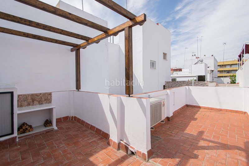 Foto 8de8385a-6434-4cb2-81f6-111d52184013. Casa amb calefacció aparcament a Barrio del Nervión Sevilla