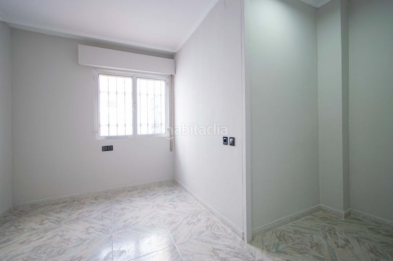 Foto 90131912-ea87-4cbe-83f5-57ed3d5d9003. Casa amb aparcament a Barrio del Nervión Sevilla