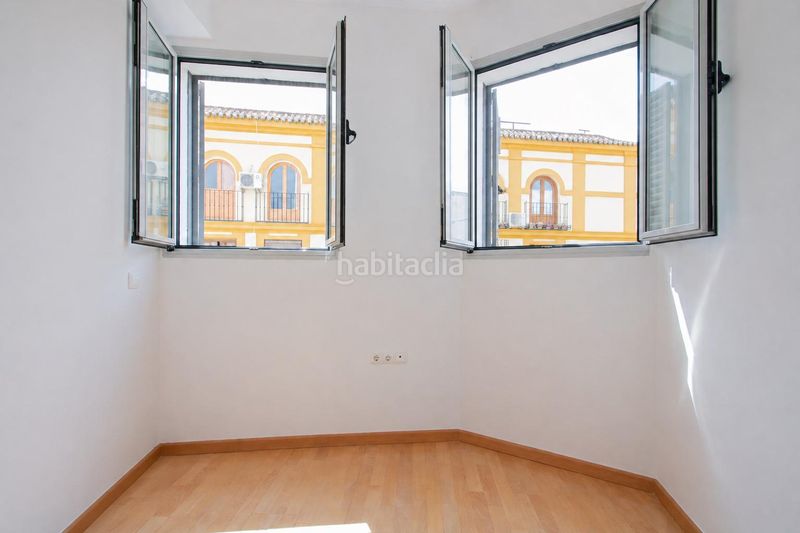 Foto 4504b21c-30e6-4fa4-b3a6-0f2fdeb6925a. Casa amb calefacció aparcament a Feria Sevilla