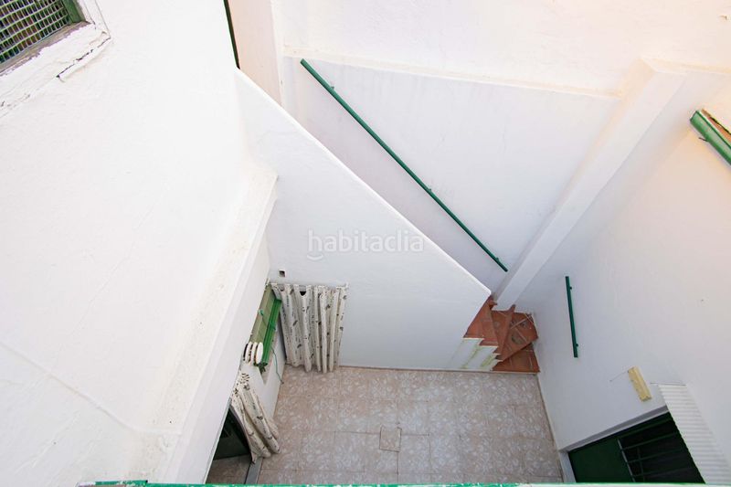 Foto e769e6e1-c553-4a50-84f7-aac2b7e54071. Casa amb calefacció a Barrio del Nervión Sevilla