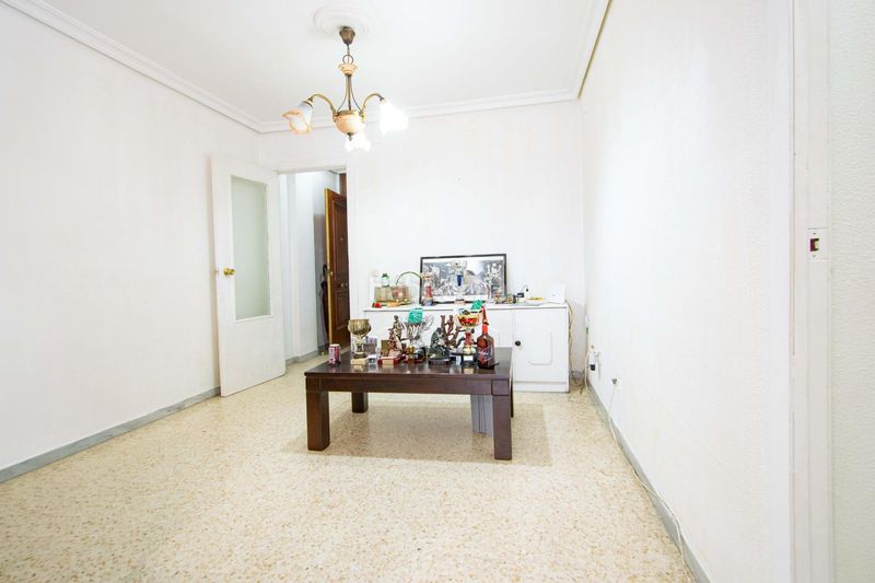 Foto 583205d4-9e9a-4c56-adce-1a89c57bbac6. Pis a Sta. Aurelia - Cantábrico - Atlàntico - La Romería Sevilla