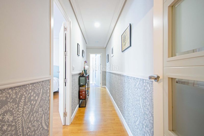 Foto 610e052b-d752-4a86-8ace-c6f41bab157b. Pis amb aparcament piscina a colores - entreparques Sevilla