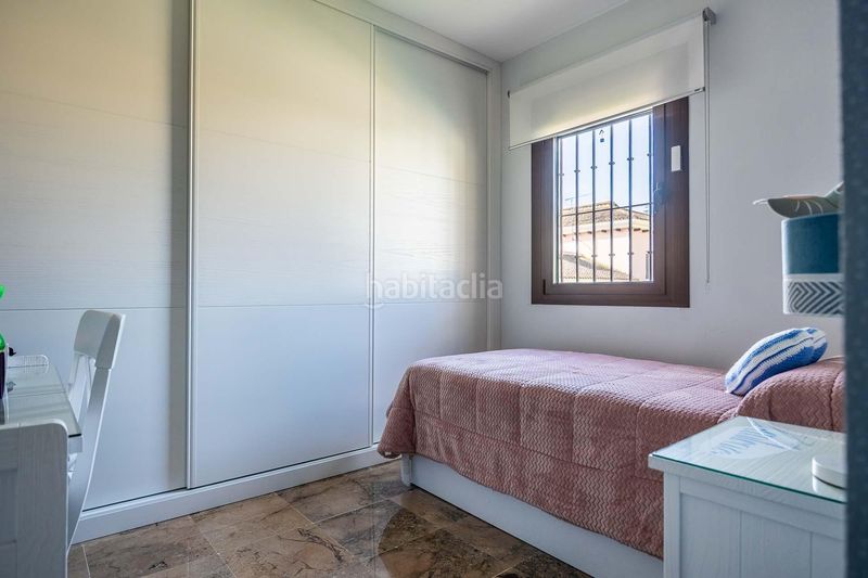 Foto f9a6e432-04f9-40cd-8d6b-e22d0925cf8f. Xalet amb aparcament piscina a Condequinto Montequinto