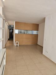 Location Appartement  Calle fernan sanchez de tovar. Preciosa vivienda en alquiler en el barrio de la macarena