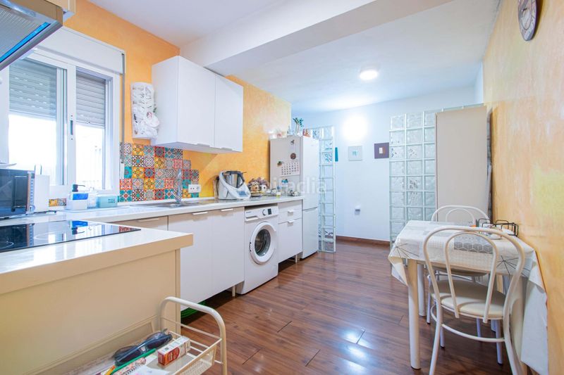 Foto b886175d-1277-4d15-83aa-455e80735500. Pis a La Plata Sevilla