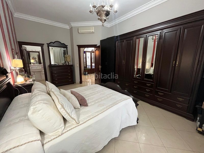 Foto 2c75b270-ba64-4074-bc24-44a8f2a39515. Casa adossada a Pilas