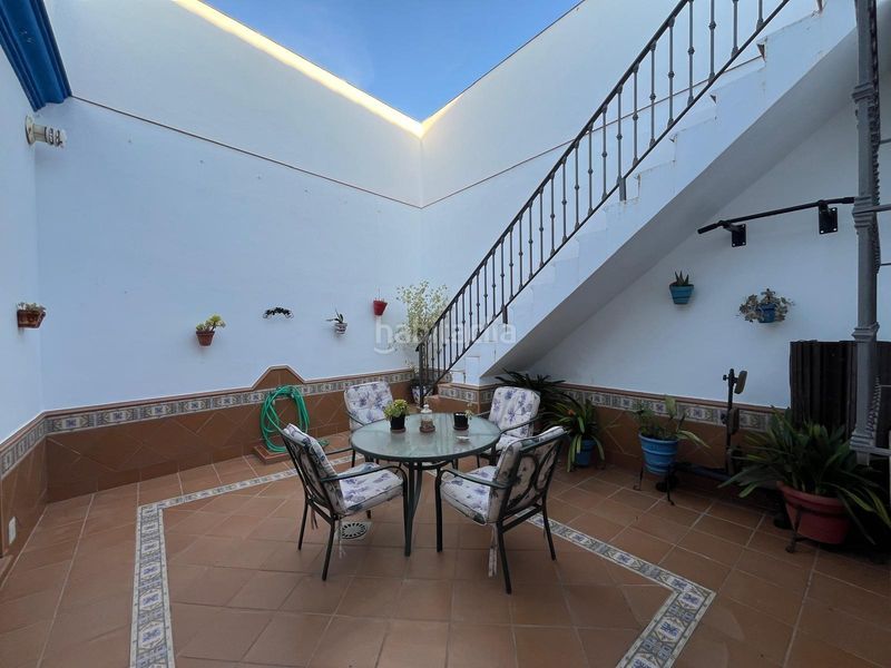 Foto a9433e71-6796-4e00-9738-dd52aedf51dd. Casa adossada a Pilas