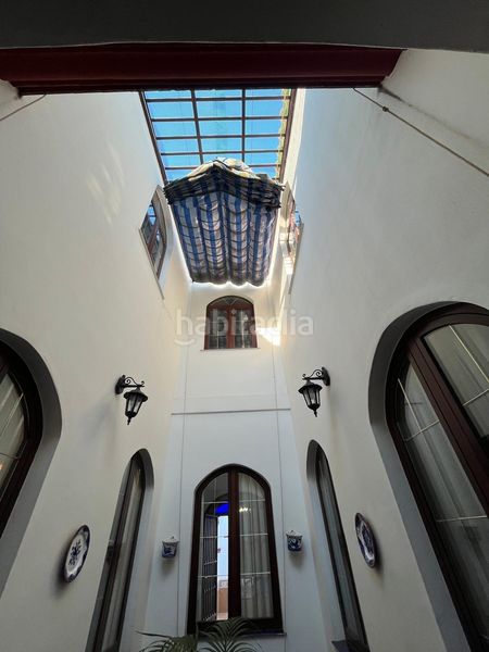Foto cbdc2732-003e-463f-a69a-cf589068a058. Casa adossada a Pilas