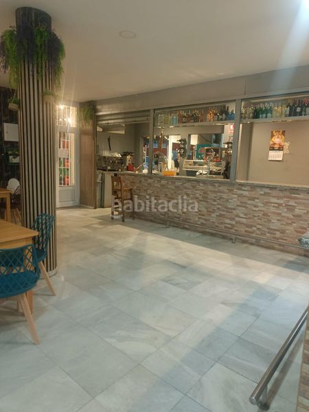 Foto cb35d044-eebb-45ed-b33b-b4a119e73732. Casa adossada amb piscina a colores - entreparques Sevilla
