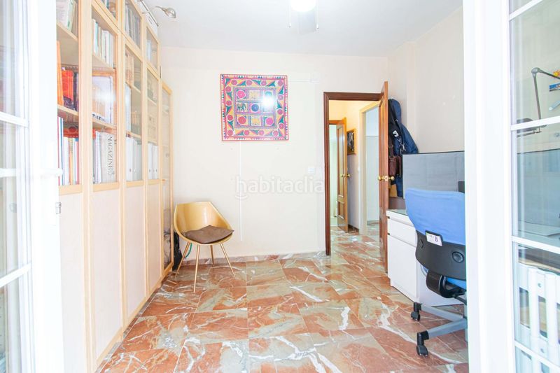 Foto ab92fd36-95e3-45ed-805f-d24d85719529. Casa adossada amb aparcament a Gines