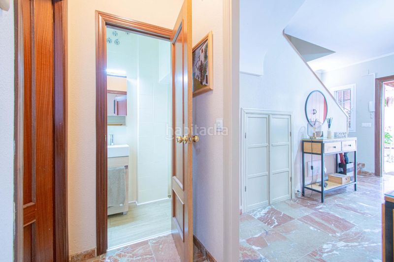 Foto d8e47fb2-e676-449d-933c-eec6ce171dd8. Casa adossada amb aparcament a Gines