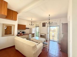 Apartament a La Calzada - La Florida
