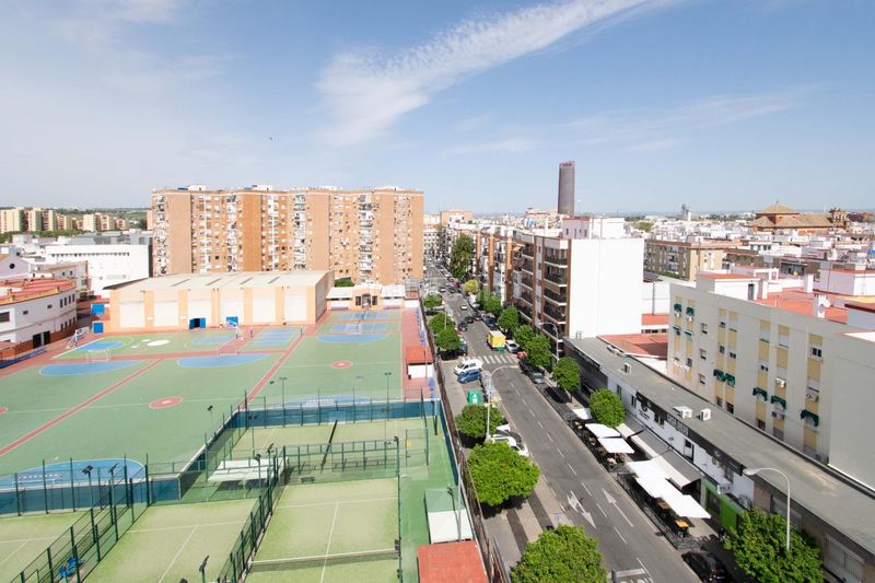 Foto c8df46f0-6ed0-4a0e-b02f-9382c69eefe6. Pis a Triana Este Sevilla