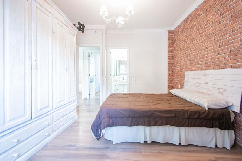 Foto 4c6172ad-9c4e-440d-be2a-5715e6546927. Pis amb aparcament a colores - entreparques Sevilla