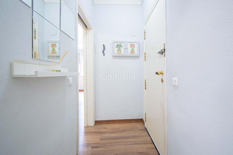 Foto a12ab1d8-a327-47e1-8c42-ed9a98fa4818. Pis amb aparcament a colores - entreparques Sevilla