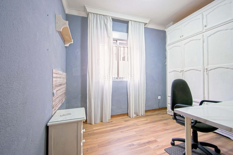 Foto b7dbf832-edde-4843-afeb-3b549b2bdd0f. Pis amb aparcament a colores - entreparques Sevilla