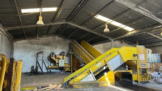 Fabrikhalle in Palmete. Nave industrial en venta  polígono el pino