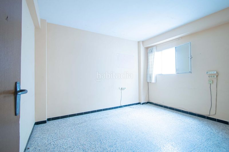 Foto 5fbe17f2-b8d4-4ade-93f8-d42092e4d968. Casa adossada amb aparcament a Torreblanca Sevilla