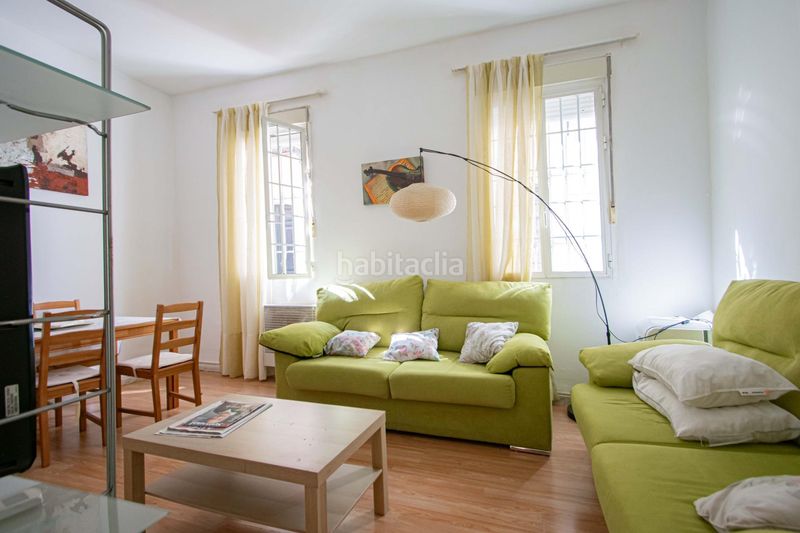 Foto c710e80a-ec41-40ce-abf4-ea4df7832c84. Casa a San Gil Sevilla