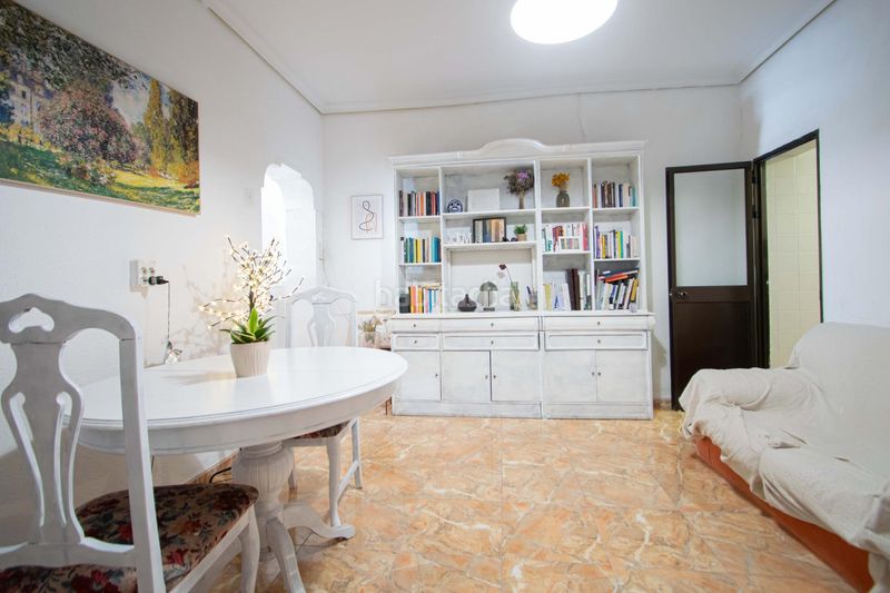 Foto 7f97e66f-7714-478a-80ff-eb9dd15b08ac. Casa a Bellavista Sevilla