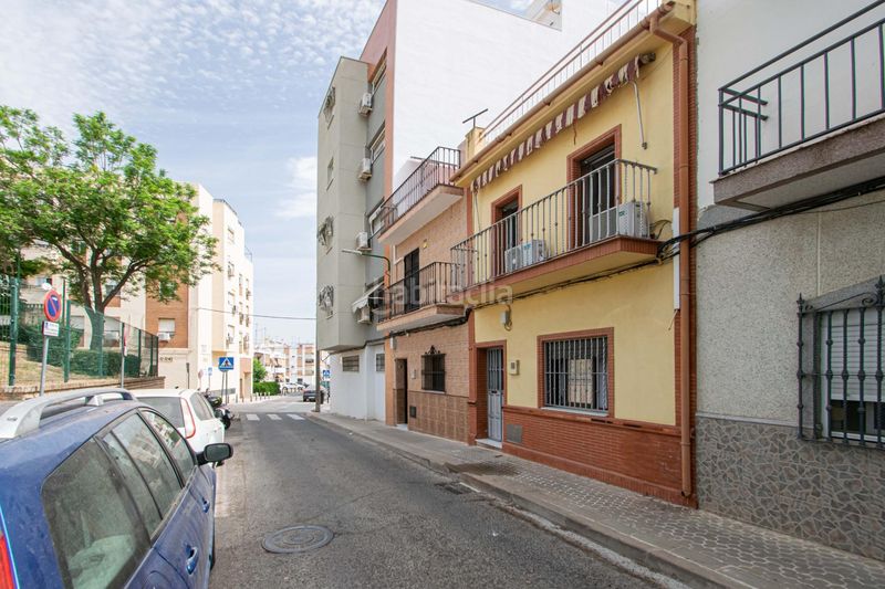 Foto 9d6cfeaa-bf7d-4a6f-8397-43275804aca5. Casa a Bellavista Sevilla