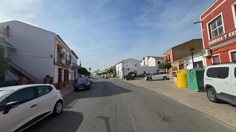 Foto 845e1f6b-0416-4f23-827b-1153ecebd926. Edifici a Pilas
