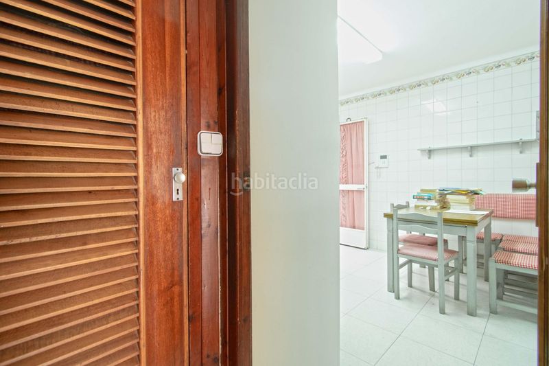 Foto 459b0e10-d3d5-4b2a-8773-ee72a3937652. Pis a Barrio del Nervión Sevilla
