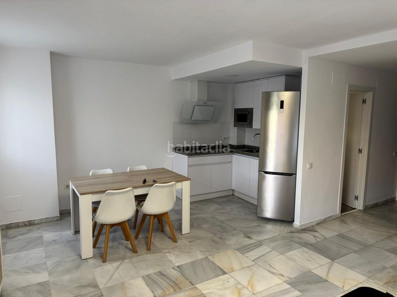 Foto 9924eeec-79e0-4777-bcff-eb841c35b544. Alquiler apartamento en La Motilla - Fuente del Rey Dos Hermanas