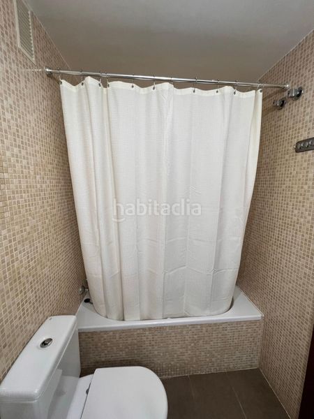Foto 30aa4959-e3f6-4b71-a34c-9686422b7271. Pis amb aparcament piscina a La Calzada - La Florida Sevilla